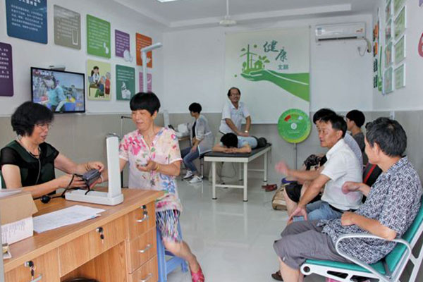 ����С��